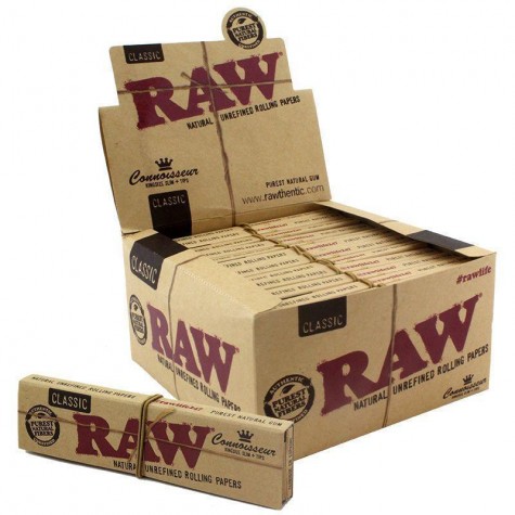 Raw Connoisseur Rolling Papers + Tips 