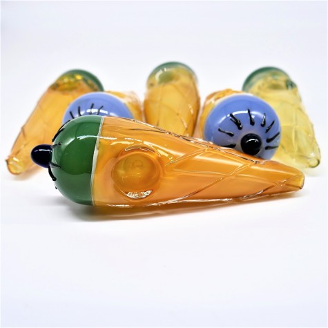 5.5" CARRROT SHAPED HEAVY GLASS HAND PIPE W/ TOP DECAL DESIGN
