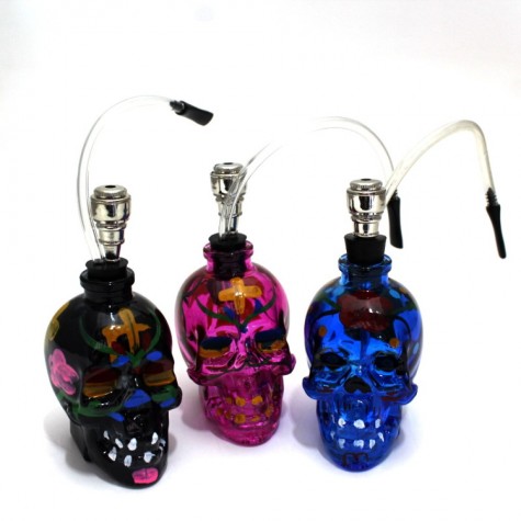Skull Design Fancy Assorted Color Glass Bong With Pipe